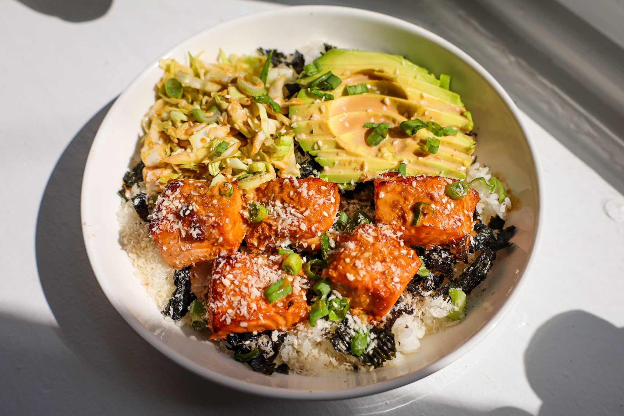 spicy salmon crunch bowl