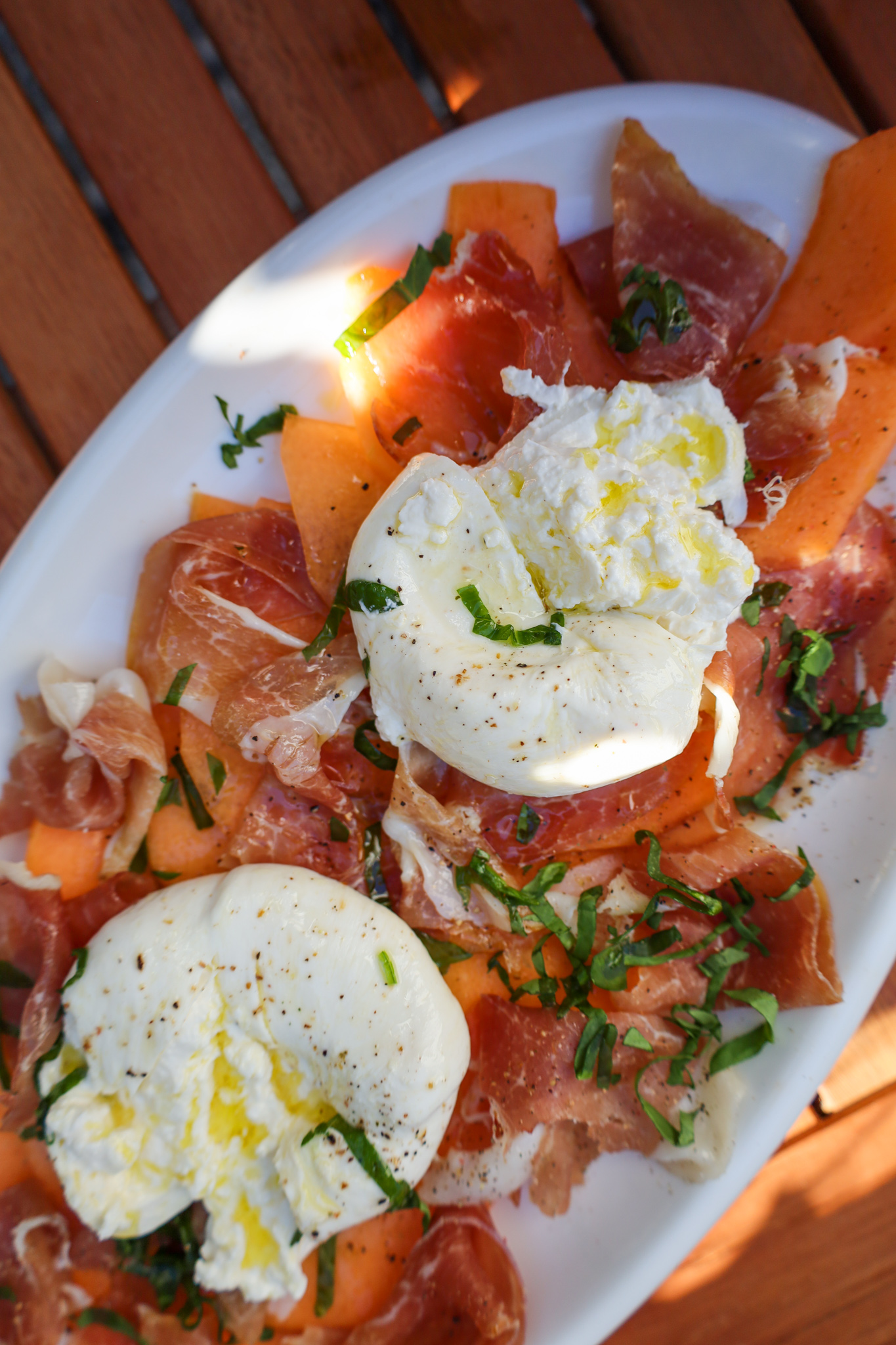 Cantaloupe, Prosciutto, and Burrata Salad with Fresh Basil