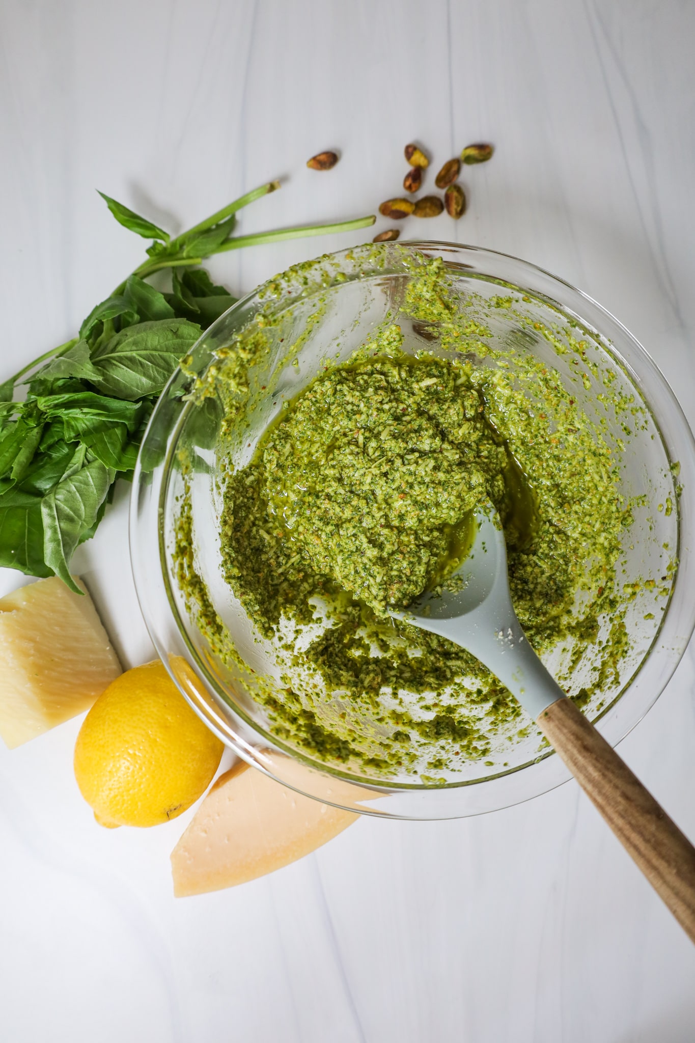 lemony pistachio pesto