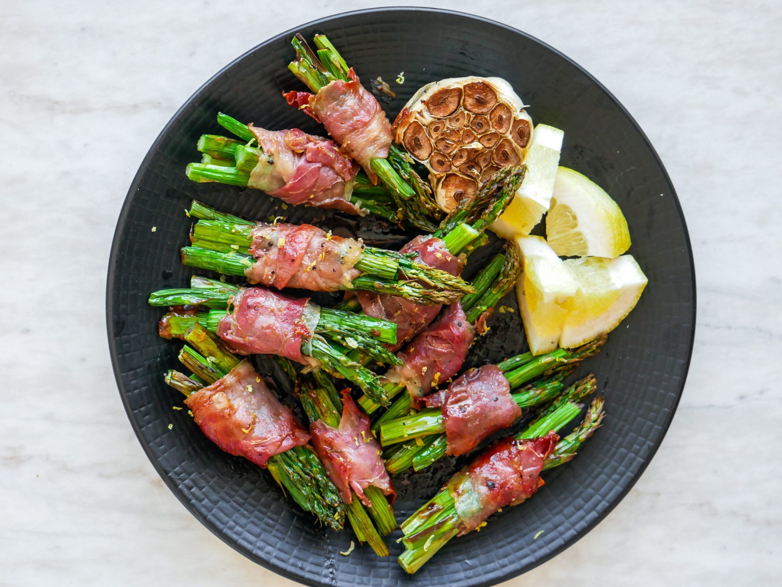 prosciutto wrapped asparagus bouquets