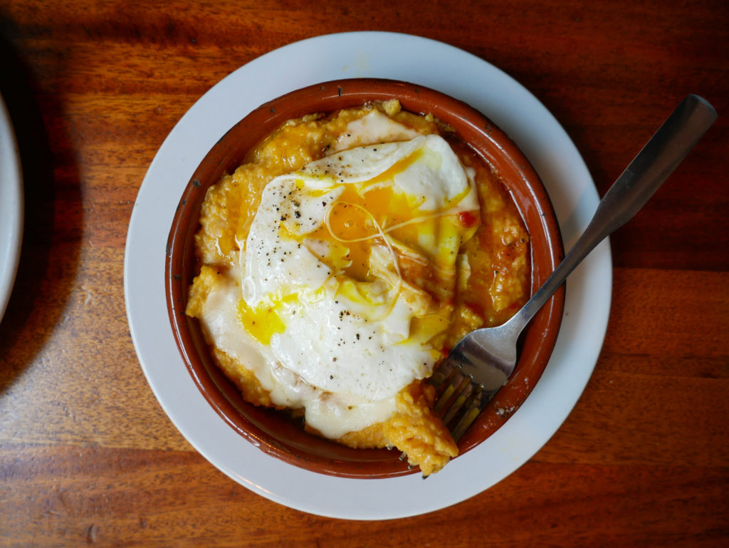 egg skillet at Tasty n Alder Portland Oregon